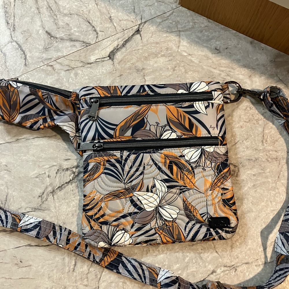 Lug Skipper in Lilly Grey (NWOT)